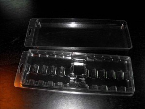 blistere-plastic-cu-tuburi-acrilice-pentru-pictura-1394-3