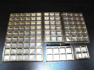 Chocolate gold plastic candy tray