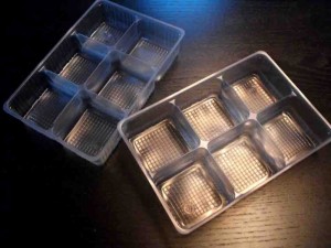 Plastic trays for cookies