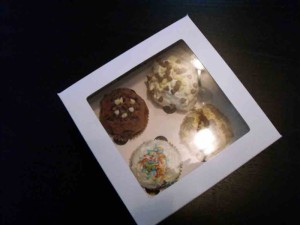 cutii-carton-4-cupcakes-823-3