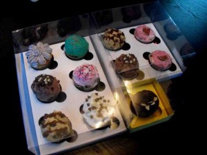 paper box for 1, 4, 6 cupcakes