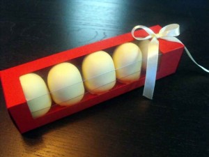 Marshmallow paper window box