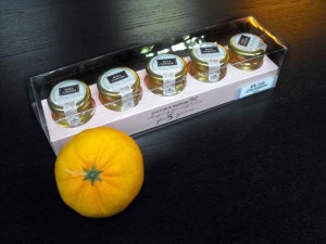 Honey jars packaging