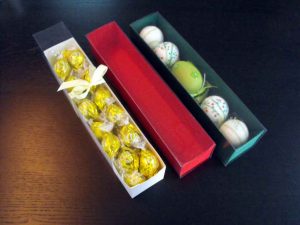 Cutie-din-carton-pentru-figurine-marshmallow-4-1-300x225