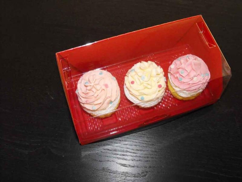 cutii-carton-pentru-doua-trei-cupcakes-1408-4