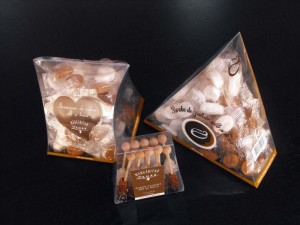 Cutii bomboane personalizate