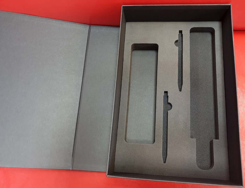 6232 Hartie pt cutie cu magnet 350x230x90 (6)