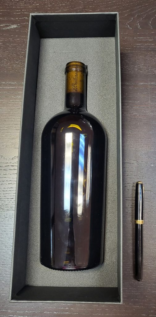 6314+6315.3 cutie cu suport burete pentru sticla vin-3